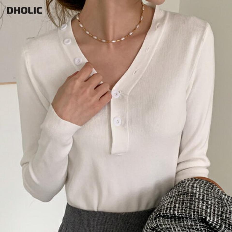 リブボタンVネックニット・全4色・t00081 レディース 【tops】 トップス ニット 長袖 年上 フィット リブ Vネック ボタン スリム あたたかい フェミニン 上品 冬 春 秋 韓国ファッション ハイホリHIHOLLI