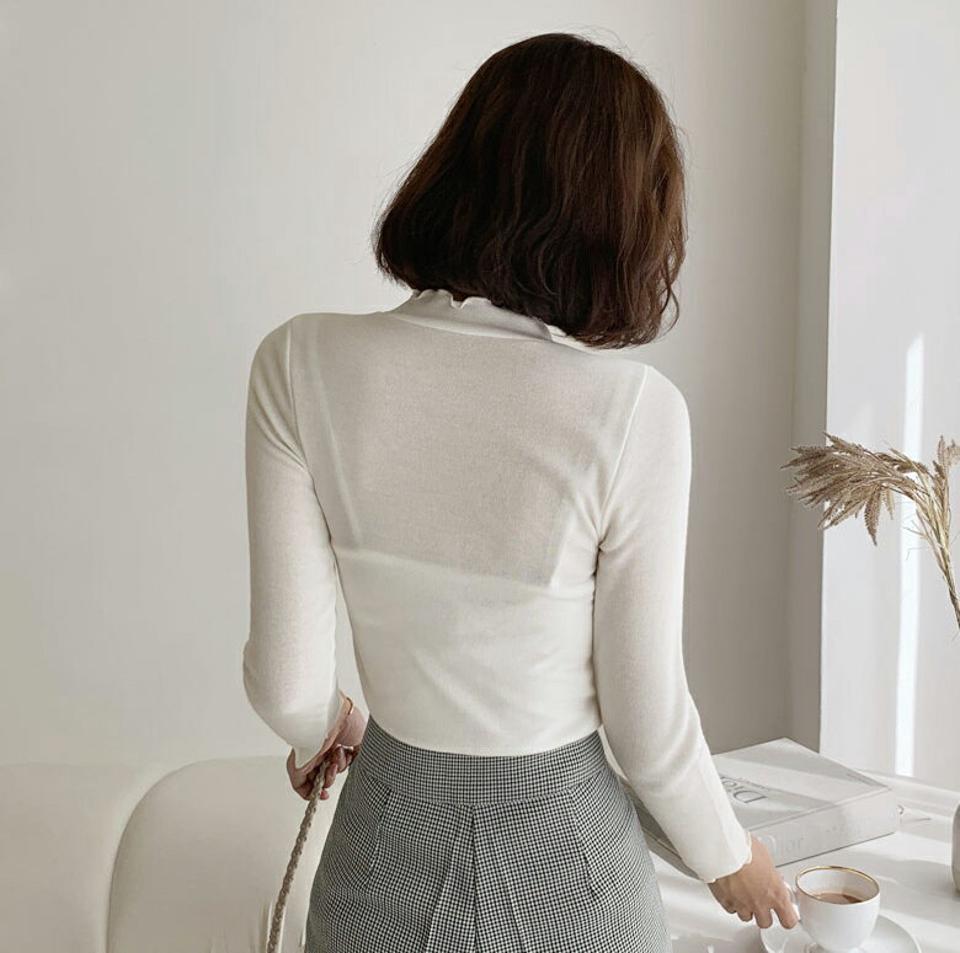 ハーフネックウェーブTシャツ・全5色・t65543 レディース 【tops】韓国ファッション トップス Tシャツ 大人 長袖 ハーフネック ウェーブ スリット スリム 無地 シンプル カジュアル 体型カーバー 細身 フェミニン 上品 秋 冬