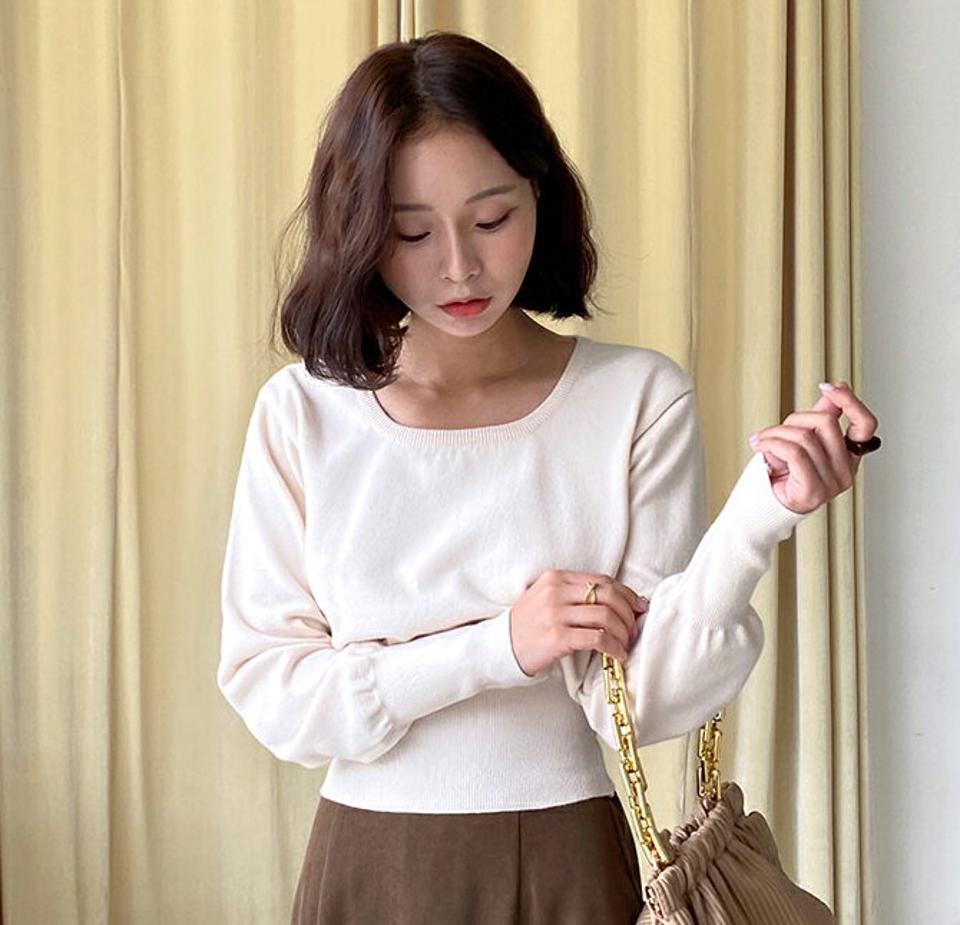 【今だけこの価格】スクエアネックスリムニット・全4色・t65546 レディース 【tops】韓国ファッション トップス ニット 大人 長袖 スクエアネック 無地 ベーシック シンプル カジュアル スリム ガーリー 体型カバー 細身 フェミニン 上品 秋 春 セール