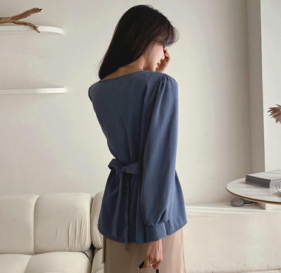 バックリボンブラウス・全4色・t65549 レディース 【bl】韓国ファッション トップス ブラウス 長袖 ラウンドネック 大人 リボン 上品 ギャザー 無地 ベーシック シンプル フェミニン カジュアル 体型カバー ガーリー 秋 春