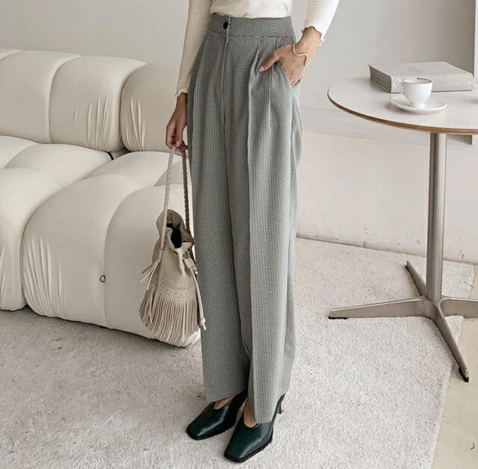 チェックワイドスラックス・全2色・t65558 レディース 【pt】韓国ファッション ボトムス ロング ロングパンツ スラックスパンツ スラックス チェック ワイド ツータック 体型カバー オフィスカジュアル デイリー 足長 美脚 フェミニン 秋 春