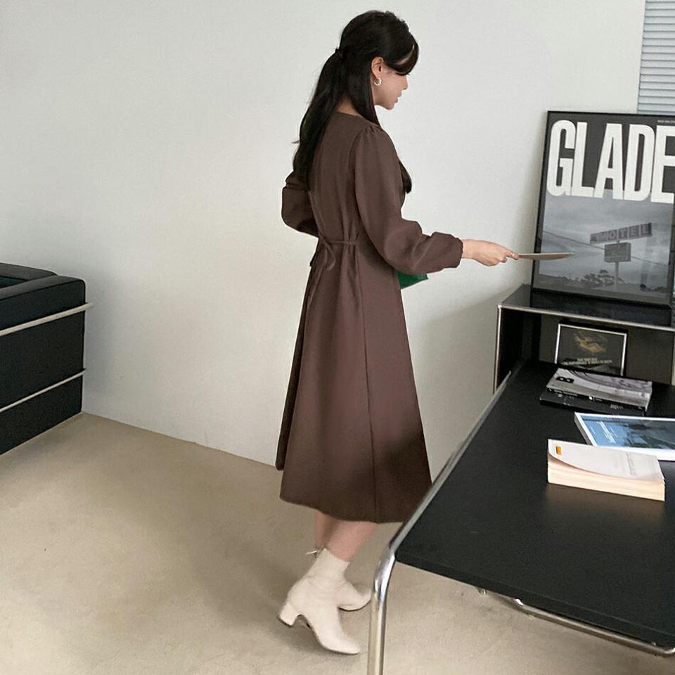 タックリボンボタンワンピース・全3色・t70398 レディース 【ops】 ワンピース ロングワンピース タック リボン ボタン ラウンドネック フレア 長袖 フェミニン 冬 カジュアル 春 秋 韓国ファッション ハイホリHIHOLLI