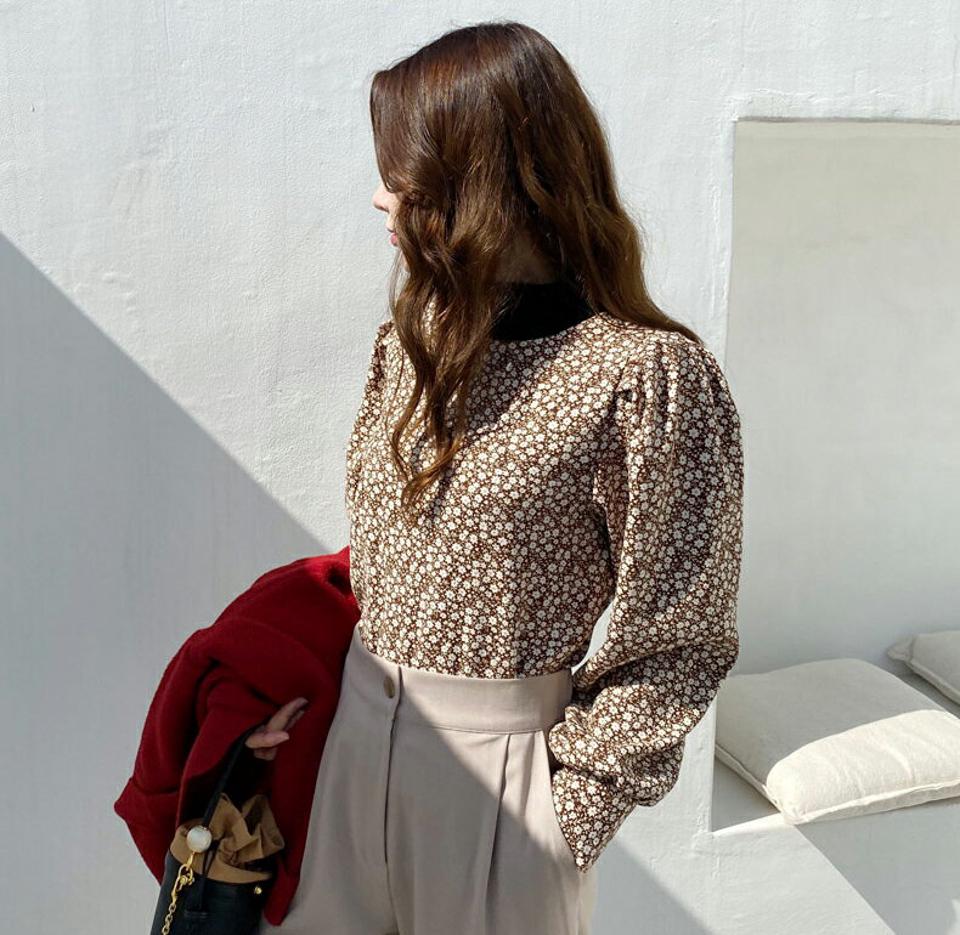 【クリアランスセール】フラワーポイントブラウス・全4色・t70353 レディース 【bl】 トップス ブラウス 長袖 フラワー パターン 花柄 ラウンドネック 大人 ユニーク フェミニン カジュアル 春 秋 韓国ファッション ハイホリHIHOLLI