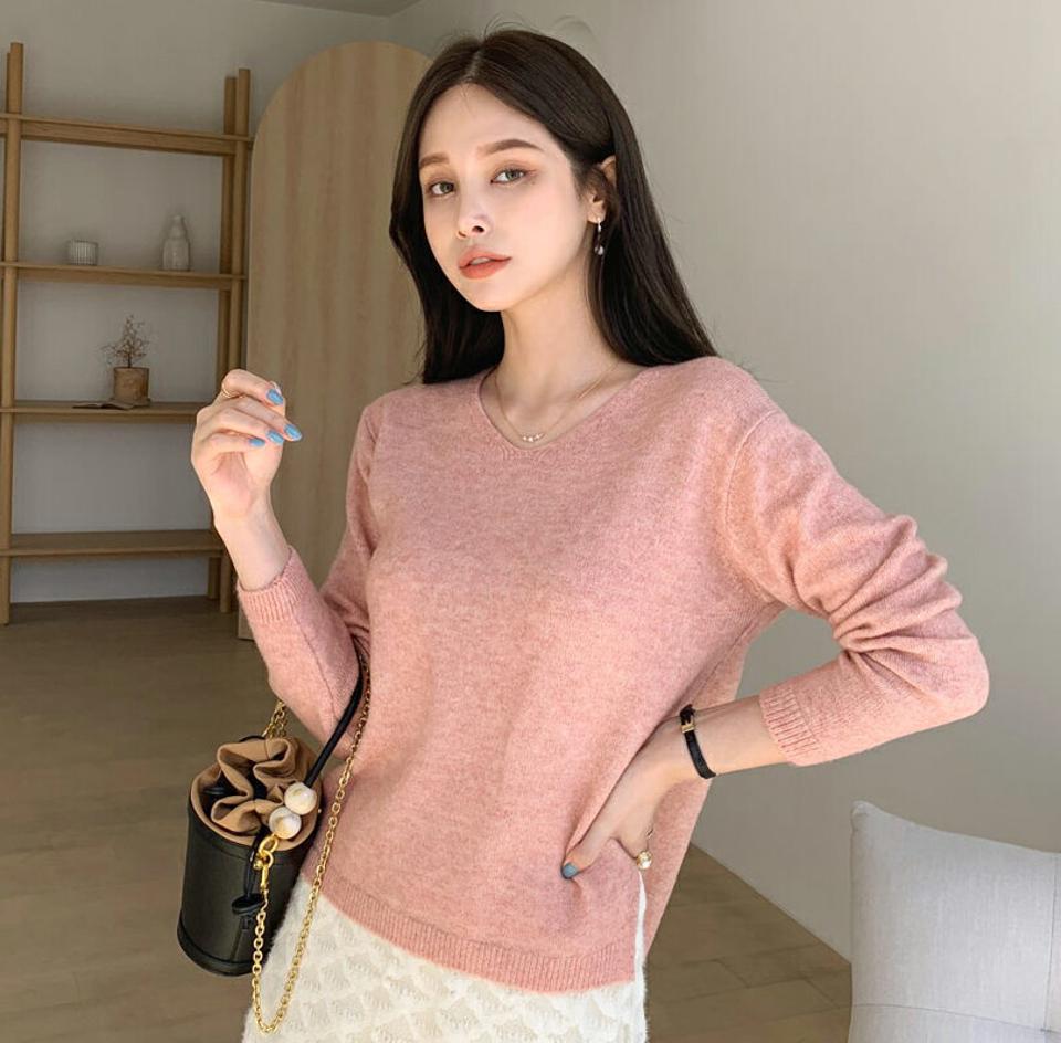 Vネックソフトニット・全6色・t70368 レディース 【tops】 トップス ニット 長袖 Vネック ソフト ふわふわ アンバランス デコルテ スリム ルーズ ゆったり 体型カバー 上品 冬 春 秋 韓国ファッション ハイホリHIHOLLI