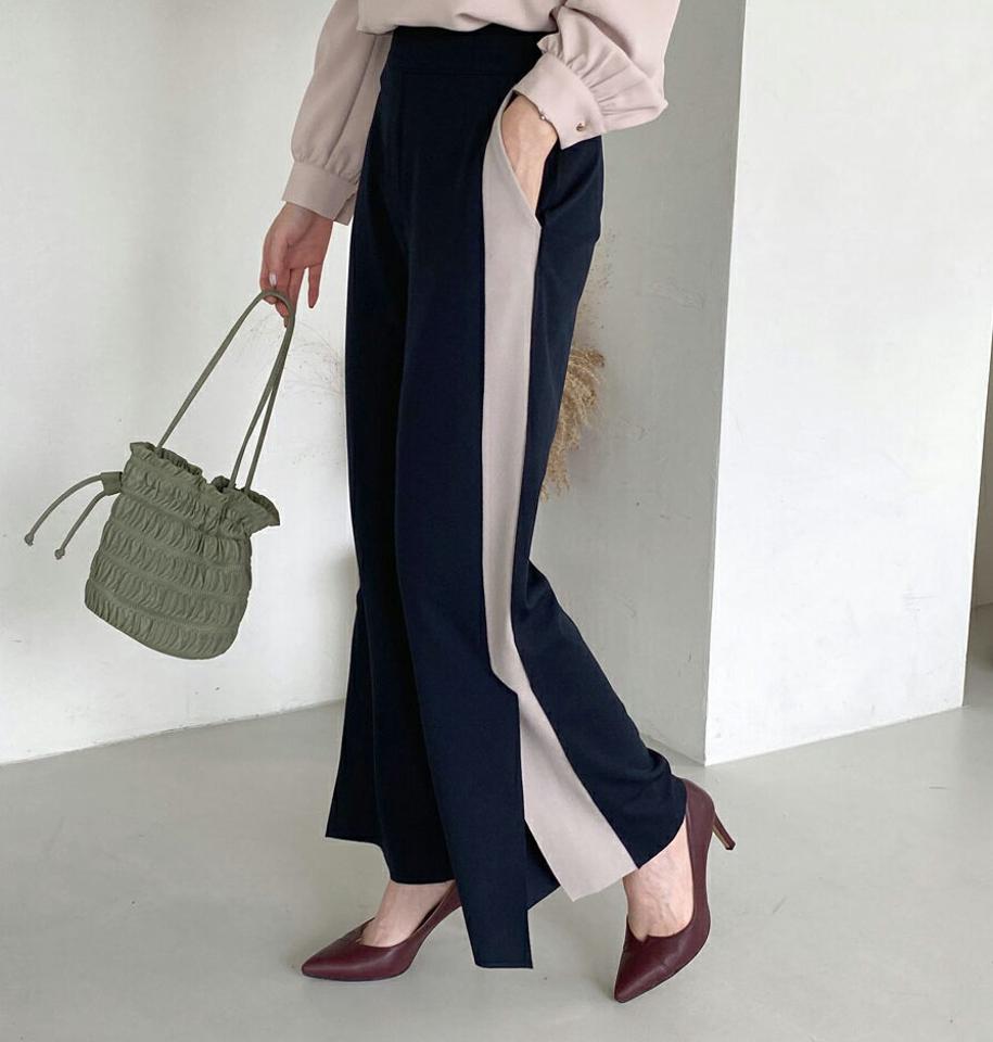 ≪人気商品再入荷≫配色スリットパンツ・全3色・b70470 レディース 【pt】 ボトムス ロング ロングパンツ 配色 スリット ルーズ ゆったり 着痩せ 長足 春 バイカラー 秋 韓国ファッション HIHOLLI