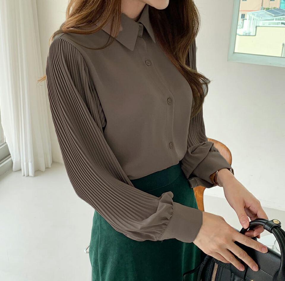 即日配送 プリーツスリーブカラーネックボタンブラウス・全3色・b70456 レディース 【bl】 トップス ブラウス 長袖 シフォン プリーツスリーブ カラーネック オフィスカジュアル 大人 オフィス フェミニン カジュアル 春 秋 韓国ファッション ハイホリHIHOLLI