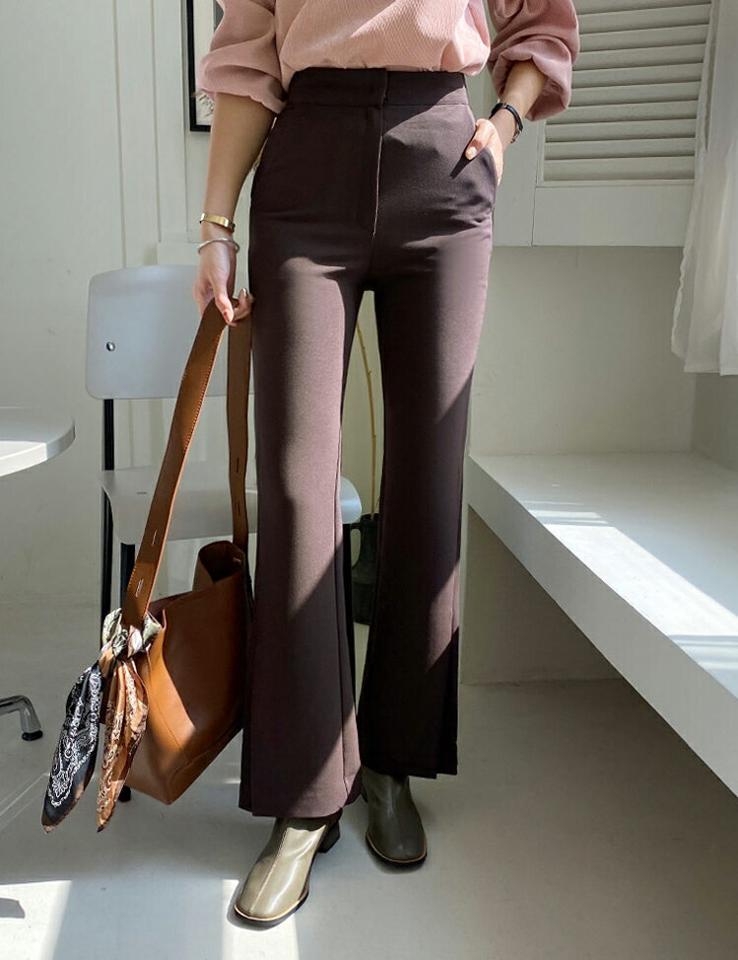 【新作10%OFF】スリットフレアスラックス・全3色・t00428 レディース 【pt】 ボトムス ロング ロングパンツ スラックス フレア スリット スリム フィット オフィスカジュアル ベーシック 体型カーバー 長足 春 秋 韓国 ファッション ハイホリHIHOLLI