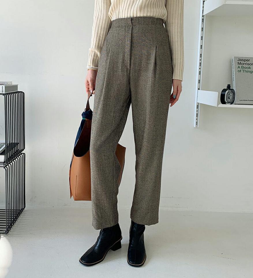 ヘリンボーンピンタックパンツ・全3色・t00426 レディース 【pt】 ボトムス ロング ロングパンツ ヘリンボーン ワイド ストレート 冬 カジュアル ベーシック 体型カバー 着痩せ 長足 春 秋 韓国ファッション ハイホリHIHOLLI