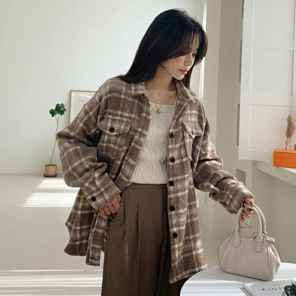 ウール混チェックシャツ・全2色・t58235 レディース 【bl】韓国ファッション トップス シャツ 長袖 ウール混 チェック シンプル カフス ボタンポケット 上品 カジュアル ルーズ オーバーサイズ 体型カバー ガーリー チェック柄 秋 冬