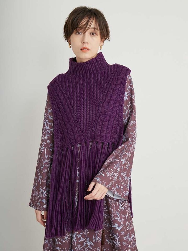 【emmi atelier】フリンジベスト