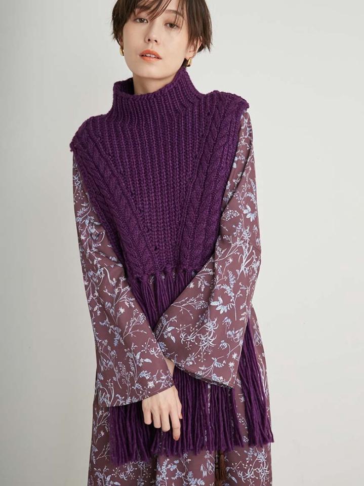 【emmi atelier】フリンジベスト