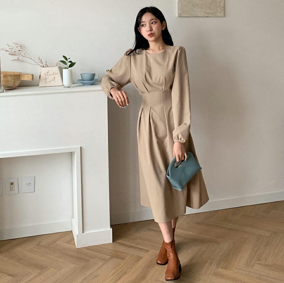 タックバックリボンワンピース・全3色・t01074 レディース 【ops】韓国ファッション ワンピース ロング ロングワンピース 長袖 ラウンドネック タック リボン ロング丈 無地 シンプル ルーズ 楽ちん 体型カバー デイリー 春 秋 NIJU