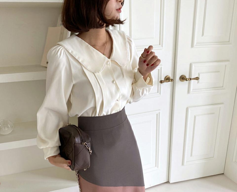 パール調ボタンパイピングカラーブラウス・全3色・t66040 レディース 【bl】韓国ファッション トップス ブラウス 長袖 Vネック パール調 ボタン パイピング 配色 大人 上品 ボタン シンプル フェミニン カジュアル 体型カバー ガーリー 秋 春