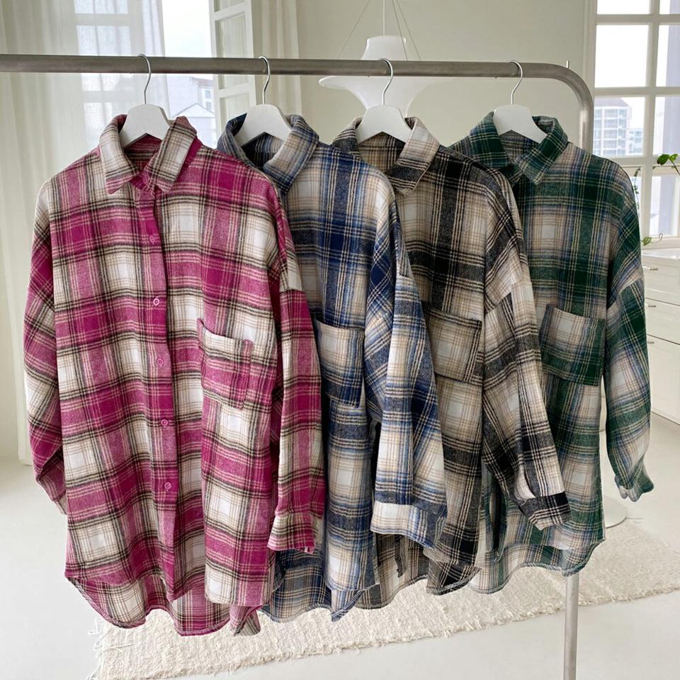 ルーズフィットチェックシャツ・全4色・t66036 レディース 【bl】韓国ファッション トップス シャツ 長袖 カラーネックク チェックシャツ アンバランス丈 上品 ボタン シンプル カジュアル ルーズ 体型カバー ガーリー 秋 春