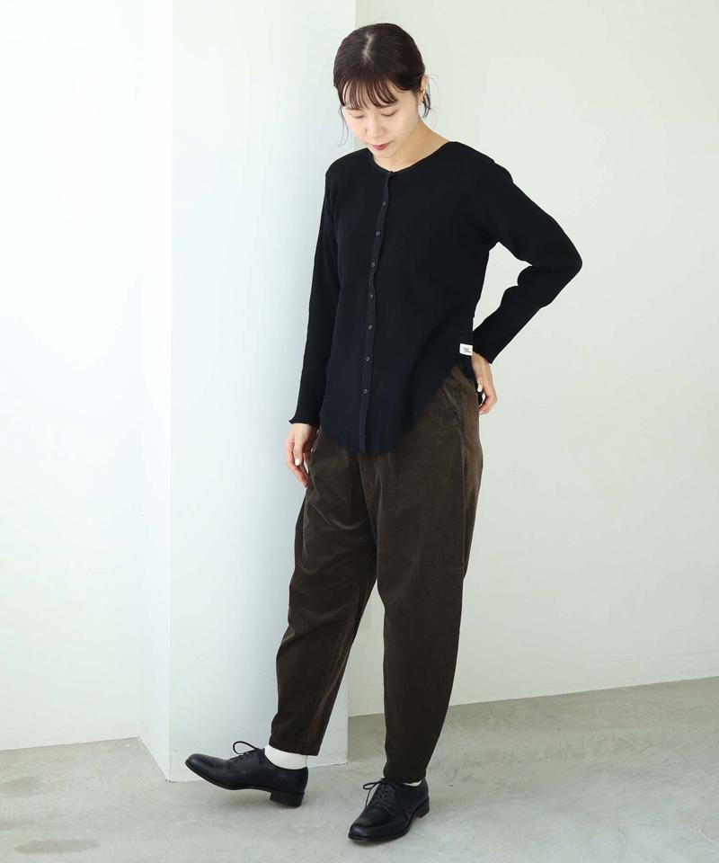 顔料染コーデュロイ 裾たまりパンツ（note et silence.）