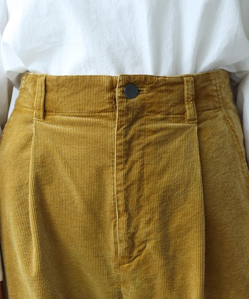 顔料染コーデュロイ 裾たまりパンツ（note et silence.）