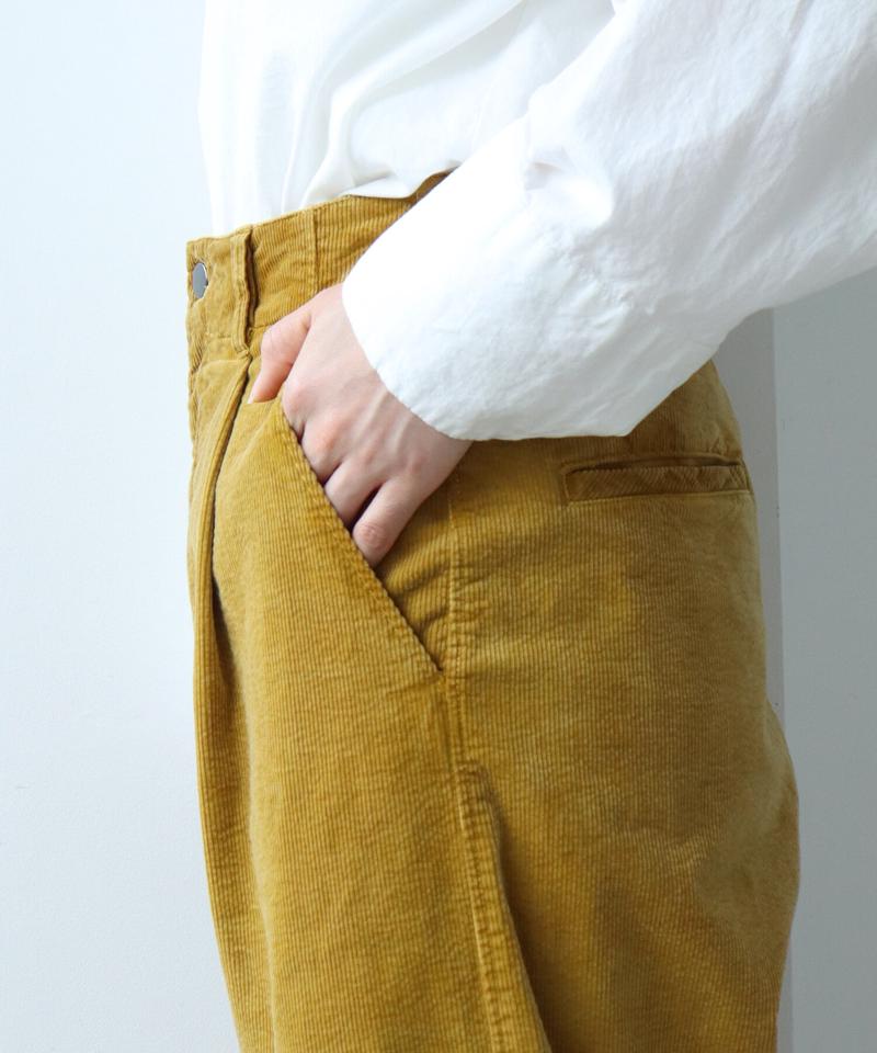 顔料染コーデュロイ 裾たまりパンツ（note et silence.）