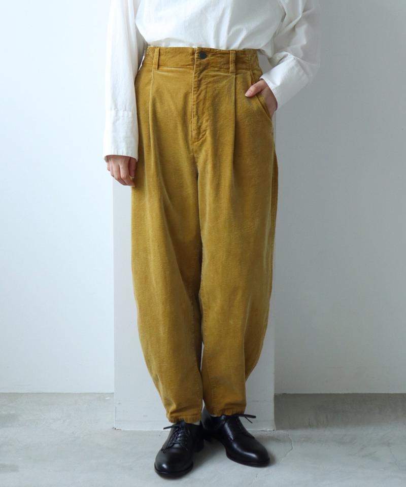顔料染コーデュロイ 裾たまりパンツ（note et silence.）