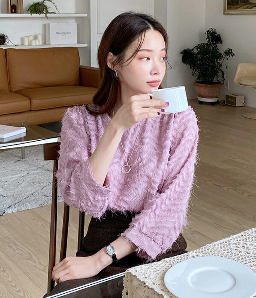 ジグザクテクスチャーブラウス・全3色・00439 レディース 【bl】 トップス ブラウス 長袖 7分袖 ジグザグ テクスチャー パターン ラウンドネック 大人 フェミニン ガーリー カジュアル 春 秋 韓国 ファッション ハイホリHIHOLLI