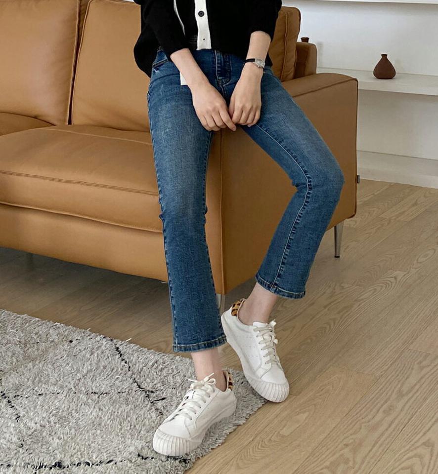 クラッシュスキニーデニムパンツ・全1色・b00457 レディース 【pt】 ボトムス ロング ロングパンツ スキニー デニムパンツ デニム ビンテージ ウォッシング クラッシュ ベーシック 体型カバー 着痩せ 長足 春 秋 韓国ファッション ハイホリHIHOLLI