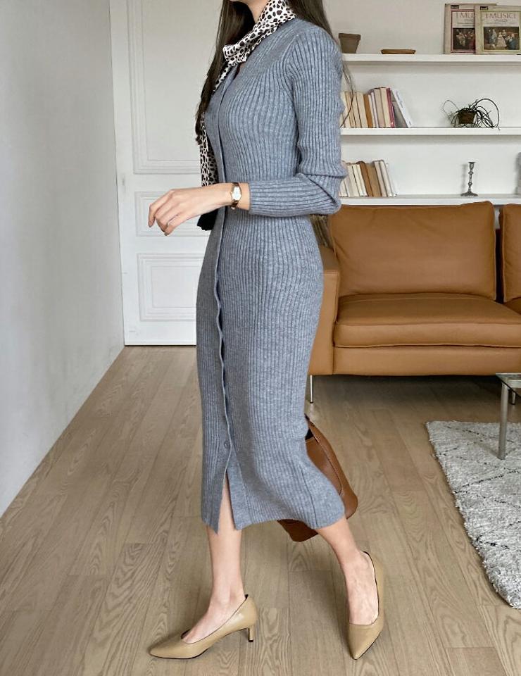 Vネックリブニットロングワンピース・全2色・t00443 レディース 【ops】 ワンピース ロング ロングワンピース 長袖 Vネック リブ ニット スリム フィット デコルテ フェミニン 冬 春 秋 韓国ファッション ハイホリHIHOLLI