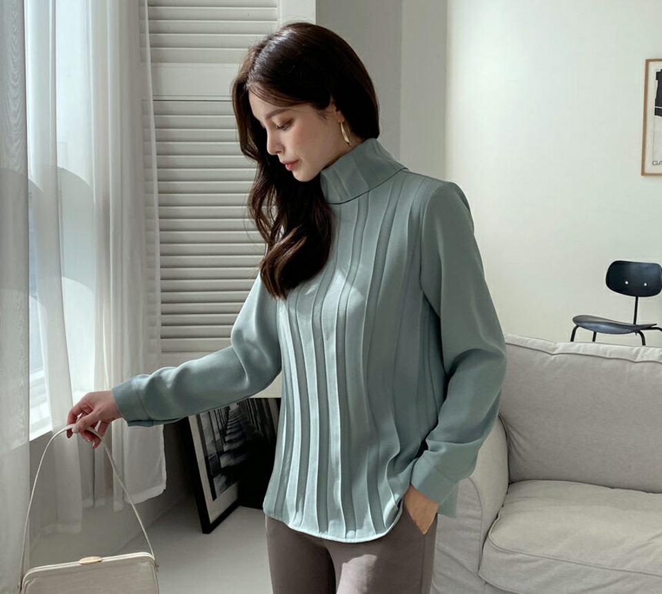 プリーツハイネックブラウス・全3色・t70574 レディース 【bl】 トップス ブラウス 長袖 プリーツ ハイネック オフィスカジュアル 大人 フェミニン オフィス 冬 カジュアル 春 秋 韓国ファッション ハイホリHIHOLLI