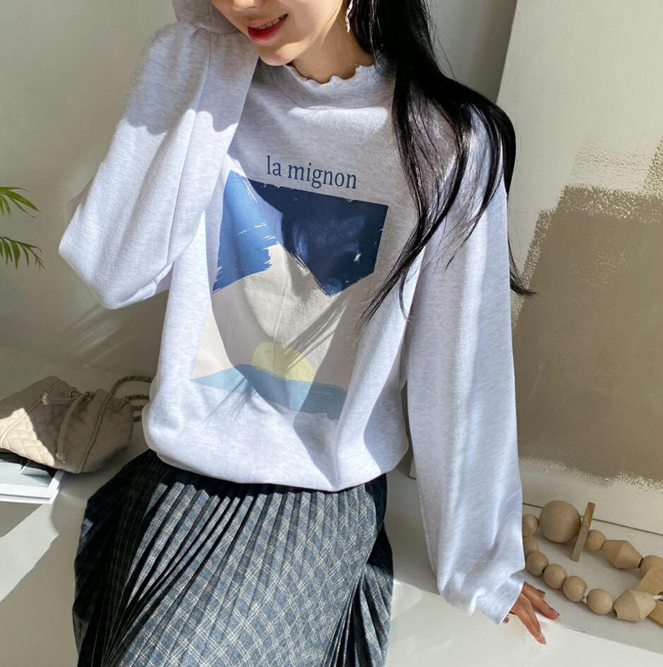 裏起毛グラフィックモックネックスウェット・全4色・b65650 レディース 【tops】韓国ファッション トップス スウェット 大人 長袖 モックネック 裏起毛 スクエアプリント レタリング ベーシック シンプル カジュアル ルーズ 体型カバー 秋 冬