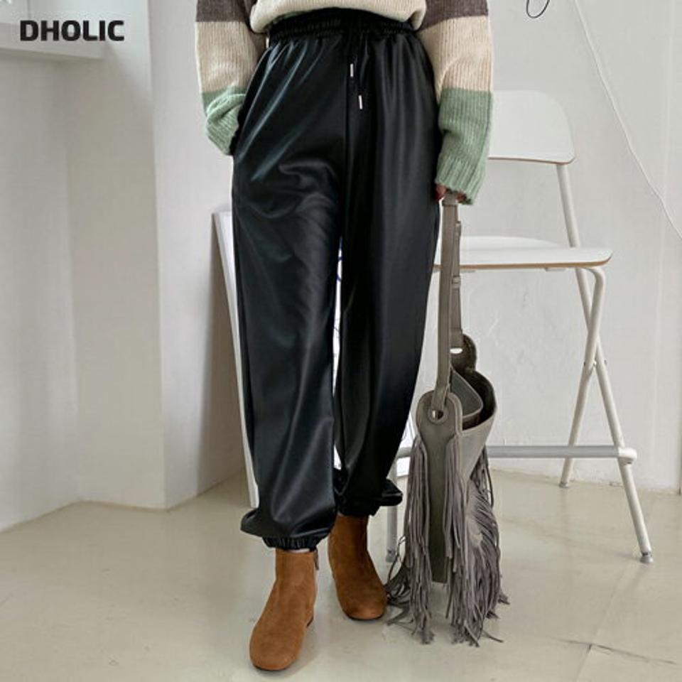 エコレザージョガーパンツ・全2色・b70493 レディース 【pt】 ボトムス ロング ロングパンツ エコ レザー ジョガー ジョガーパンツ ゴム ベーシック 体型カーバー 着痩せ 長足 春 秋 韓国ファッション ハイホリHIHOLLI