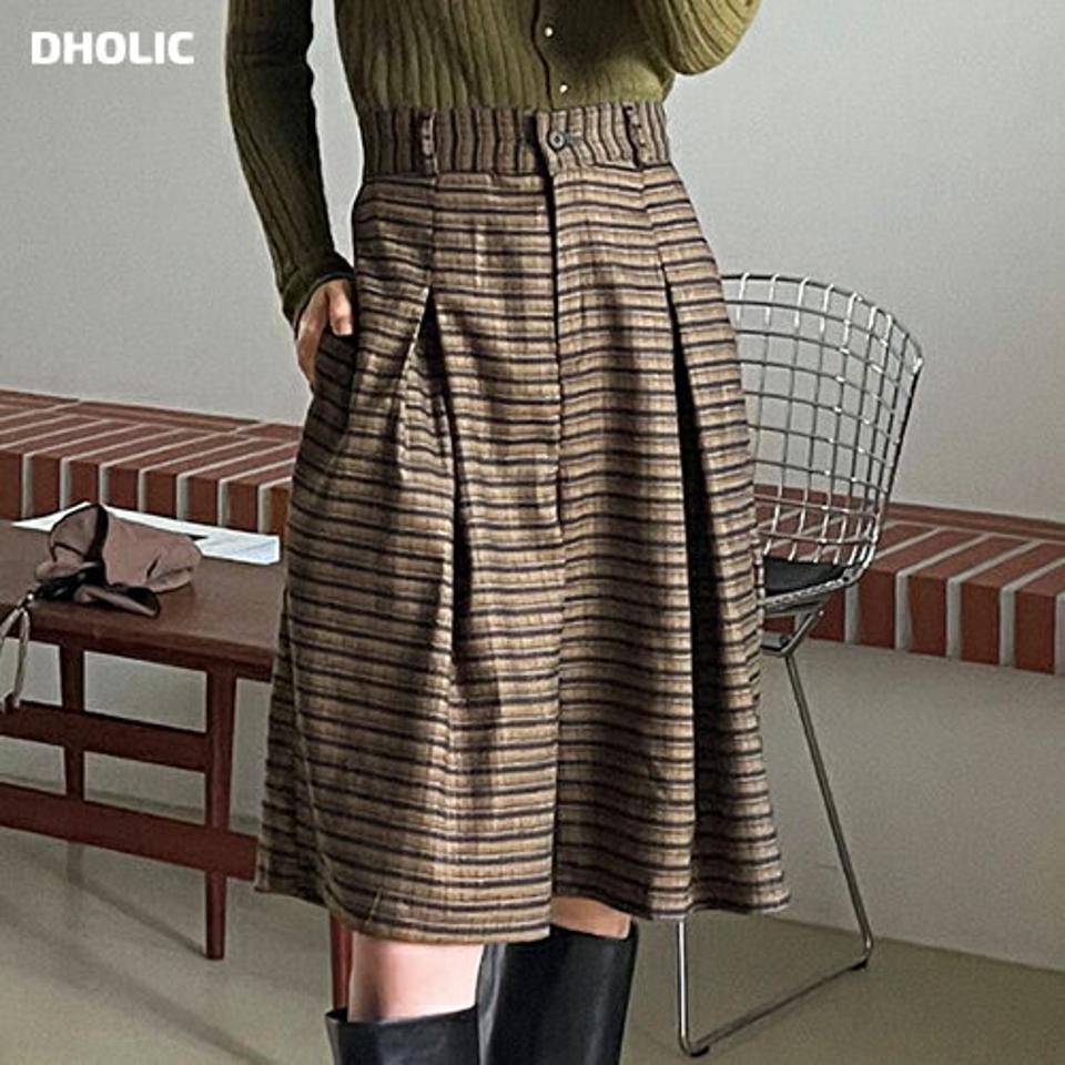 チェックハーフパンツ・全3色・t62951 レディース 【pt】韓国ファッション ボトムス ショート ショートパンツ ハーフパンツ チェック ダーツ タック ハーフ丈 美脚 ゴム ポケット ボタン 体型カーバー 細身 足長 着痩せ 秋 春