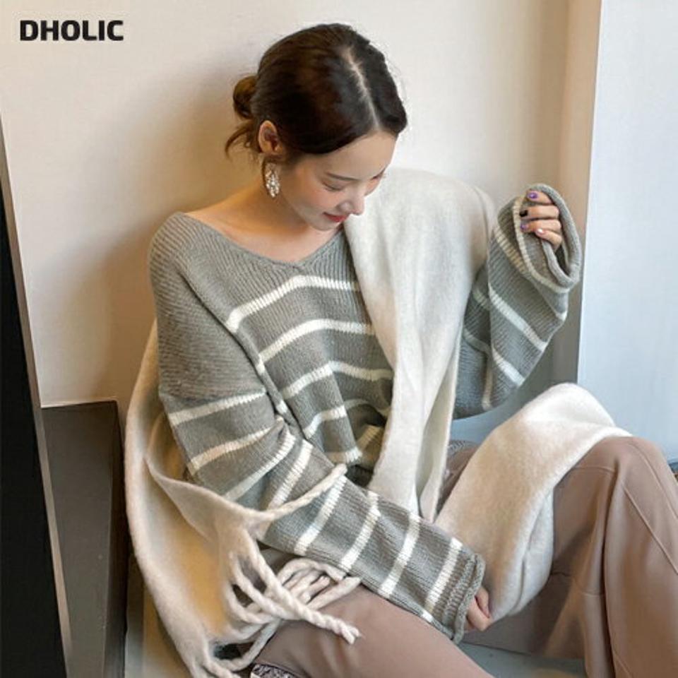 ボーダーVネックルーズフィットニット・全4色・t00150 レディース 【tops】 トップス ニット 長袖 ボーダー Vネックルーズ スリム デコルテ ゆったり あたたかい カジュアル 体型カバー 秋 冬 韓国ファッション ハイホリHIHOLLI