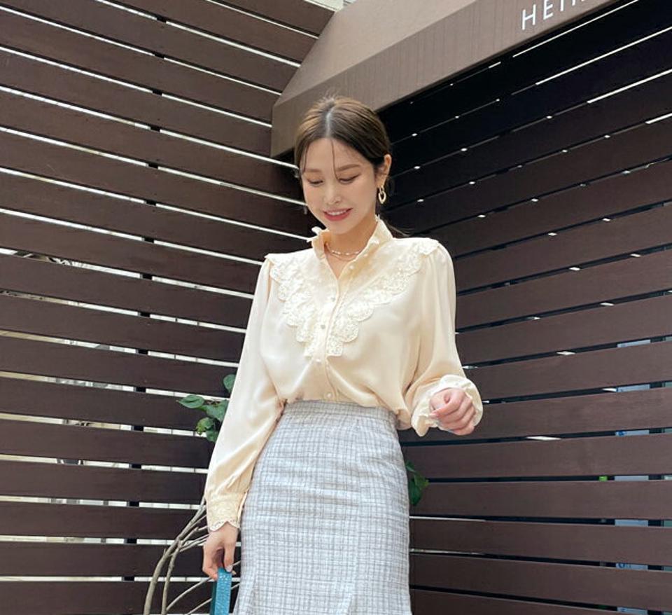 レース配色フェイクパールブラウス・全4色・b00158 レディース 【bl】 トップス ブラウス 長袖 レース 配色 パール ハイネック カジュアル 大人 フェミニン 襟コン 春 秋 冬 韓国ファッション ハイホリHIHOLLI