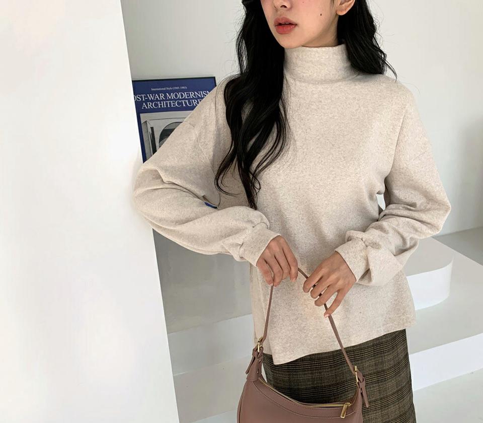 ハイネックパフスリーブTシャツ・全4色・t01079 レディース 【tops】韓国ファッション トップス Tシャツ 長袖 ハイネック パフスリーブ フェミニン 体型カバー ドロップショルダー ルーズ シンプル ガーリー カジュアル 無地 秋 冬 NIJU