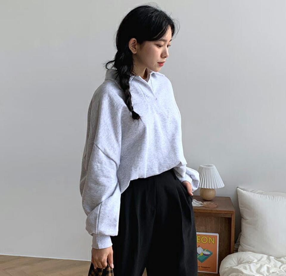 裏起毛スキッパーカラースウェット・全3色・t01144 レディース 【tops】韓国 ファッション トップス スウェット 長袖 裏起毛 スキッパーカラー ポロ襟 体型カバー ルーズ シンプル ガーリー カジュアル デイリー 無地 秋 冬 NIJU