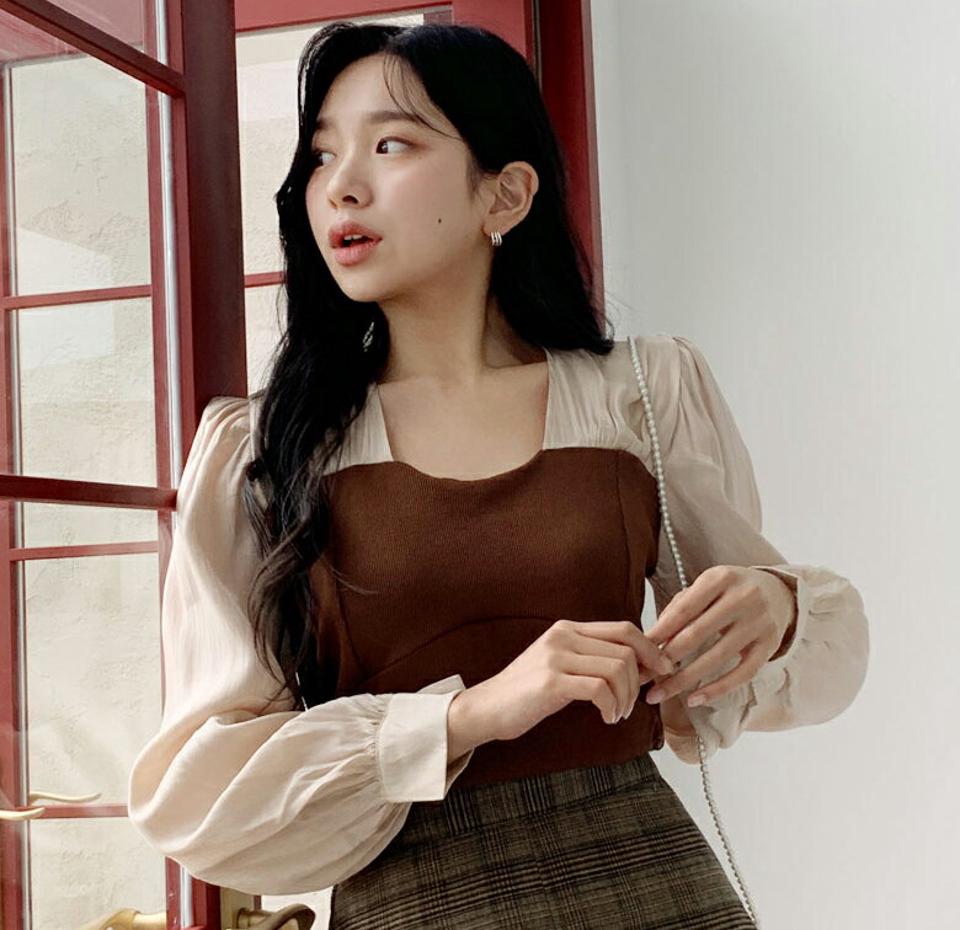 【スーパーセール特価】ニットドッキングブラウス・全2色・b01116 レディース 【bl】韓国ファッション 異素材ミックス トップス ブラウス 長袖 スクエアネック シフォン ニット ドッキング 光沢 ユニーク 大人 バイカラー シンプル フェミニン 上品 ガーリー 春 秋 NIJU