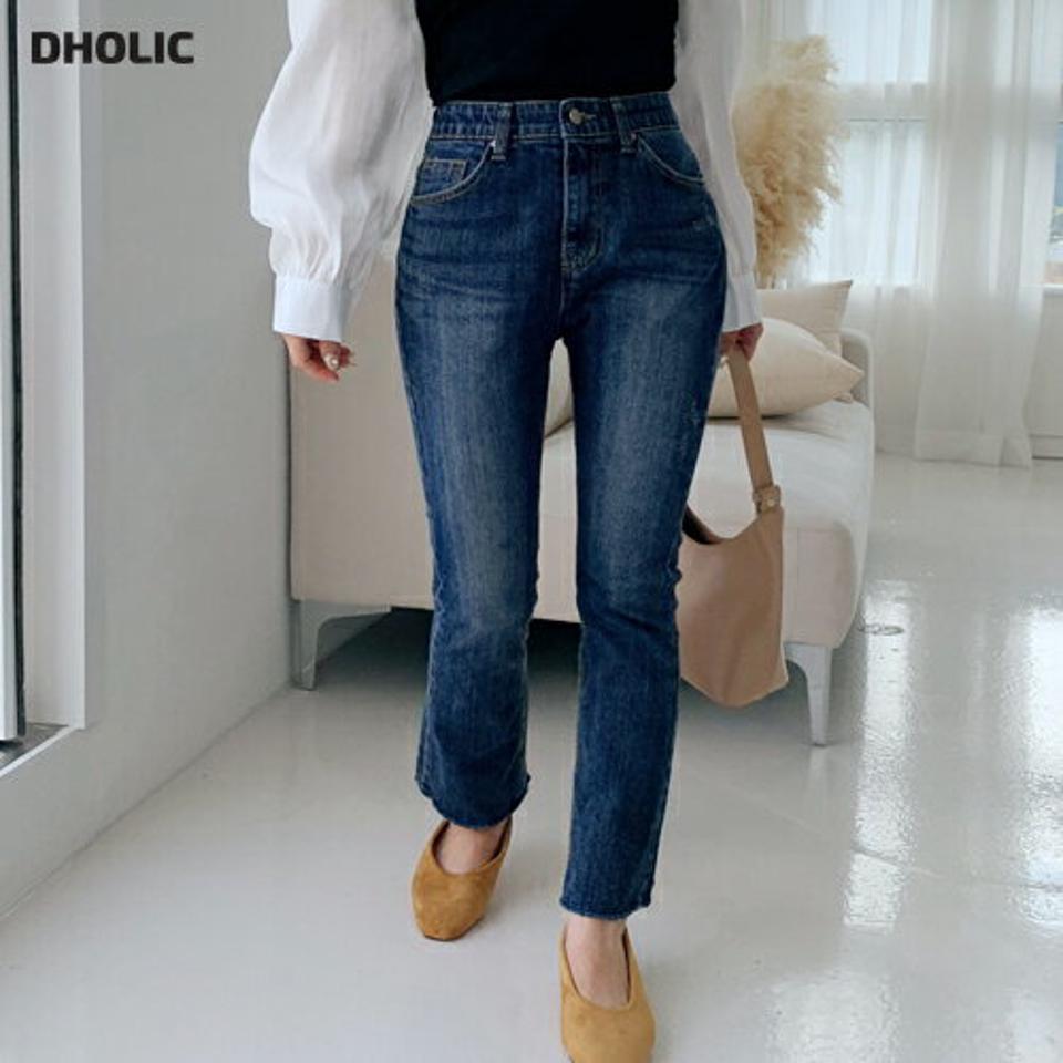 カットオフセミフレアデニムパンツ・全1色・t01137 レディース 【pt】韓国ファッション ボトムス パンツ ロング ロングパンツ デニムパンツ デニム カットオフ セミフレア 美脚 ポケット 細身 足長 体型カバー カジュアル 春 秋 NIJU