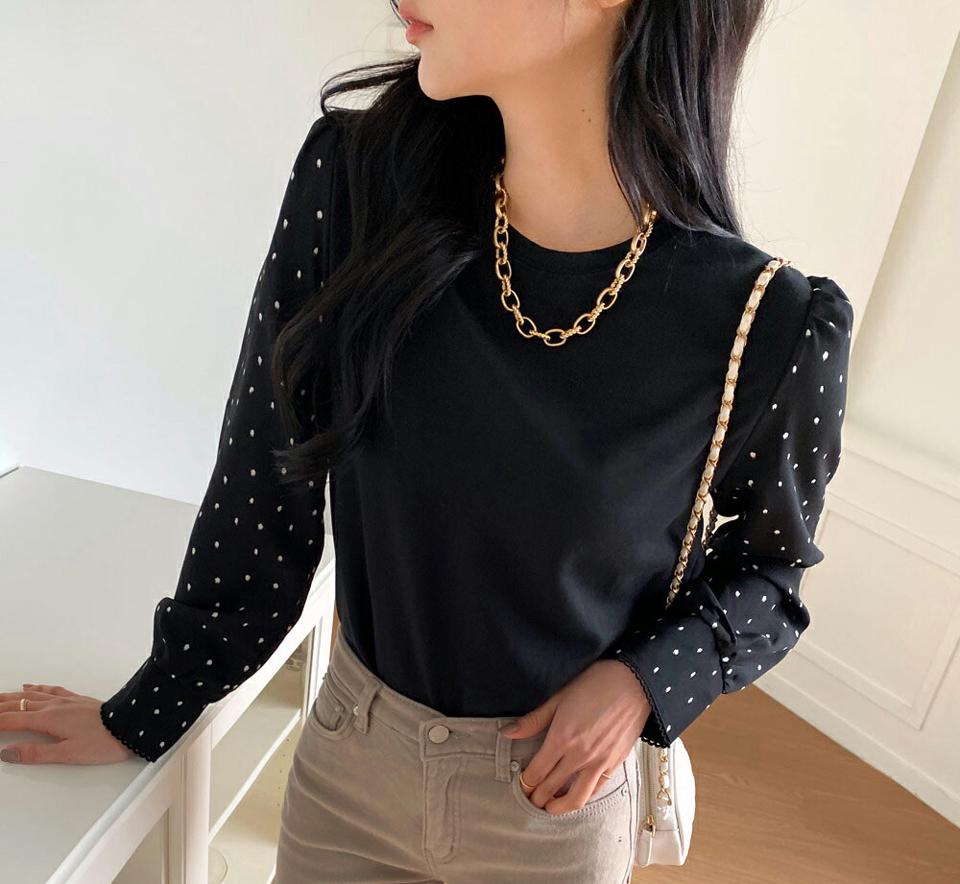 ドットスリーブTシャツ・全2色・b66073 レディース 【tops】韓国ファッション トップス Tシャツ 大人 長袖 ラウンドネック ドット柄 光沢 スリーブ シンプル カジュアル 体型カバー フェミニン デイリー 上品 秋 春