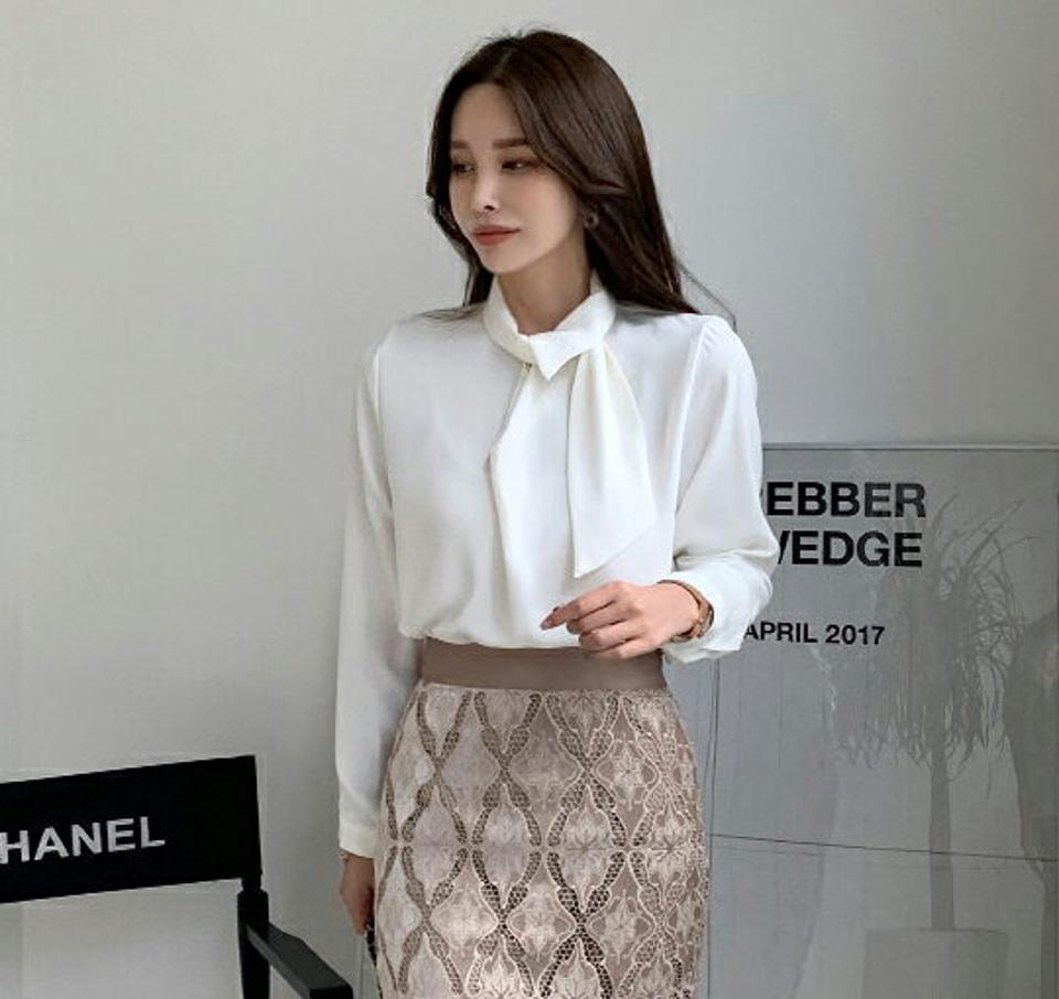 スカーフブラウス・全3色・t00470 レディース 【bl】 トップス ブラウス 長袖 スカーフ ドレープ風 オフィスカジュアル カジュアル 大人 フェミニン 春 オフィス 秋 冬 韓国ファッション ハイホリHIHOLLI