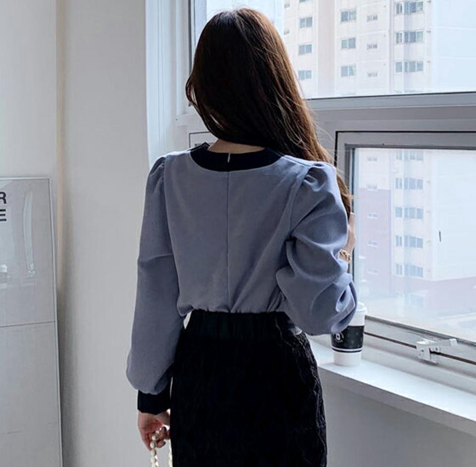 配色コーデュロイブラウス・全3色・t00503 レディース 【bl】 トップス ブラウス 長袖 配色 コーデュロイ ラウンドネック ギャザー オフィスカジュアル カジュアル 大人 フェミニン 春 オフィス バイカラー 秋 冬 韓国ファッション ハイホリHIHOLLI