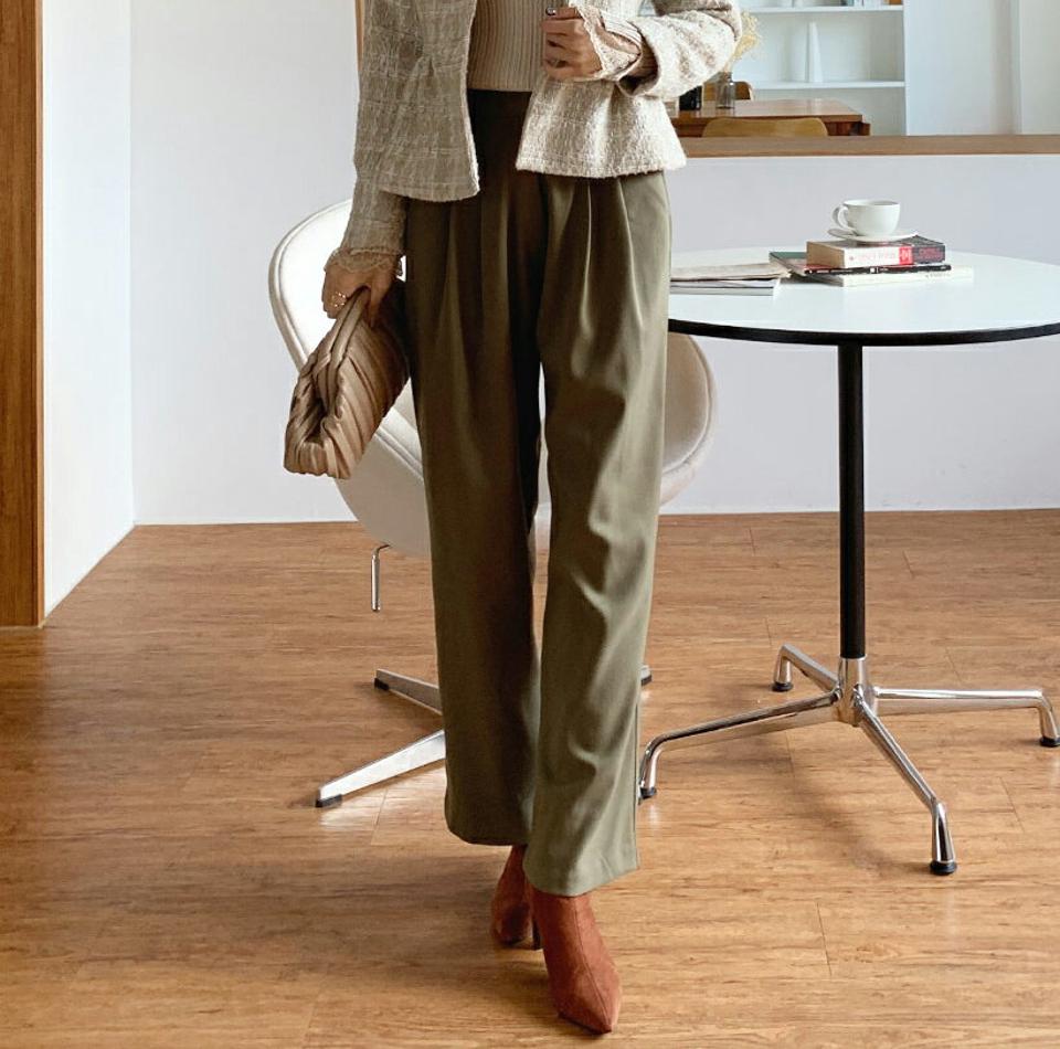 タックワイドスラックスパンツ・全3色・t70675 レディース 【pt】 ボトムス ロング ロングパンツ タック ワイド スラックス ツータック スリム 楽ちん カジュアル ストレート 体型カバー 着痩せ 長足 秋 冬 韓国ファッション ハイホリHIHOLLI