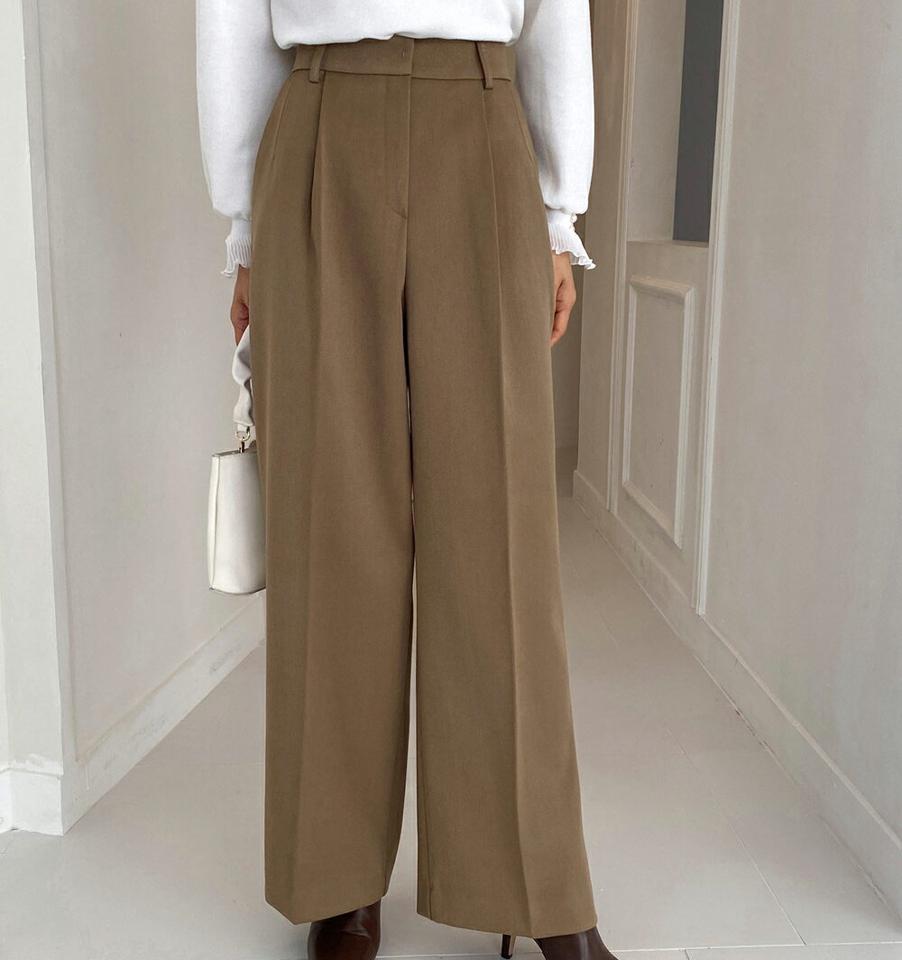 裏起毛タックワイドスラックス・全3色・t65667 レディース 【pt】韓国ファッション ボトムス ロング ロングパンツ スラックスパンツ スラックス 裏起毛 タック ワイド 無地 単色 ベーシック ロング丈 シンプル 体型カバー 足長 美脚 フェミニン 秋 冬