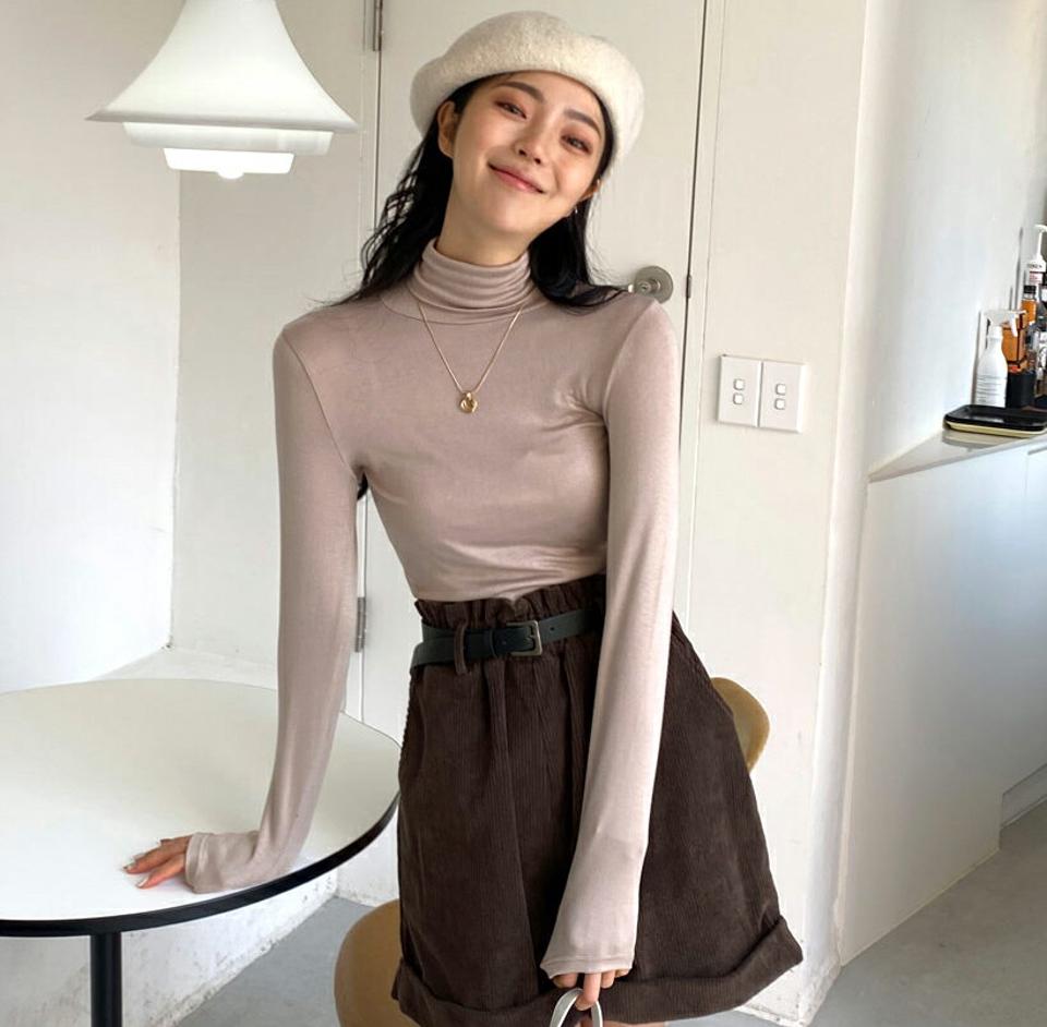 モダール混タートルネックTシャツ・全4色・t62975 レディース 【tops】韓国ファッション トップス Tシャツ 大人 長袖 タートルネック モダール混 無地 ベーシック シンプル カジュアル スリム 体型カバー 細身 フェミニン デイリー 上品 秋 春