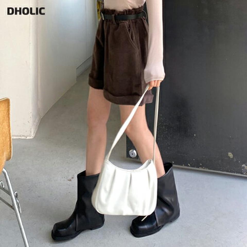 ベルト付コーデュロイショートパンツ・全2色・t63020 レディース 【pt】韓国ファッション ボトムス ショート ショートパンツ ベルト付 コーデュロイ ショート丈 ロールアップ 美脚 ハイウエスト シンプル 体型カバー 細身 足長 着痩せ 秋 春