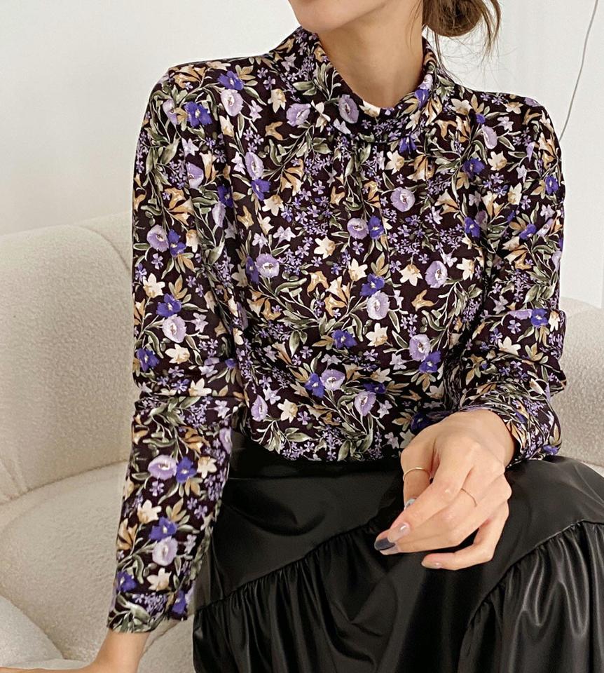 ハーフネックフラワーブラウス・全3色・b70633 レディース 【bl】 トップス ブラウス 長袖 ハーフネック フラワー 花柄 ギャザー 小顔 カジュアル 大人 フェミニン 春 ガーリー 秋 冬 韓国ファッション ハイホリHIHOLLI