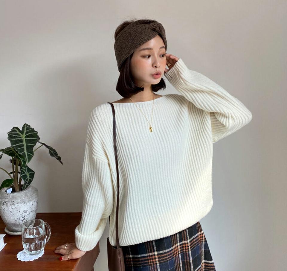 【只今10%OFF】ボートネックルーズニット・全5色・t58349 レディース 【tops】韓国ファッション トップス ニット 大人 長袖 ボートネック ルーズ 無地 単色 ベーシック シンプル カジュアル 体型カバー フェミニン 上品 デイリー 秋 冬【ニットセール】