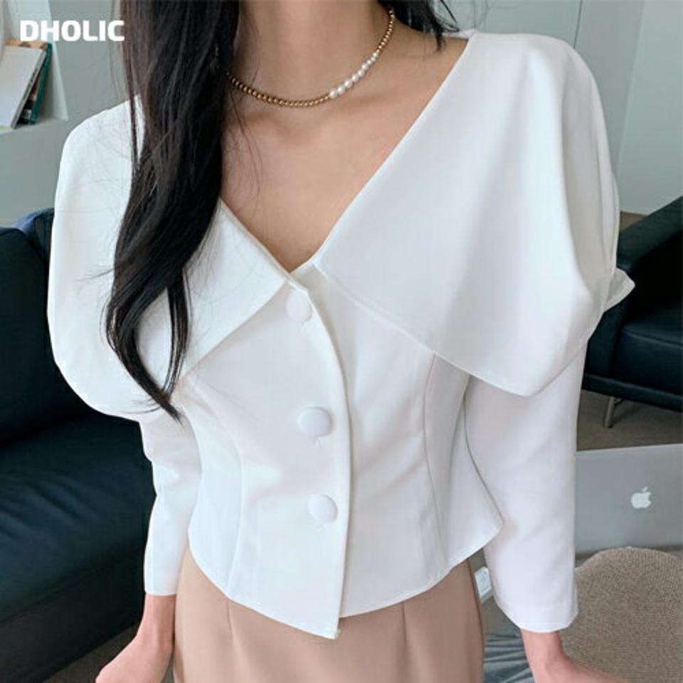 ケープ風ビッグカラーブラウス・全3色・b66113 レディース 【bl】韓国ファッション トップス ブラウス 長袖 Vネック ケープ風 ビッグカラー 大人 上品 襟コン スリット 無地 シンプル ボタン フェミニン ガーリー フレンチ カジュアル 秋 冬 ワンホン