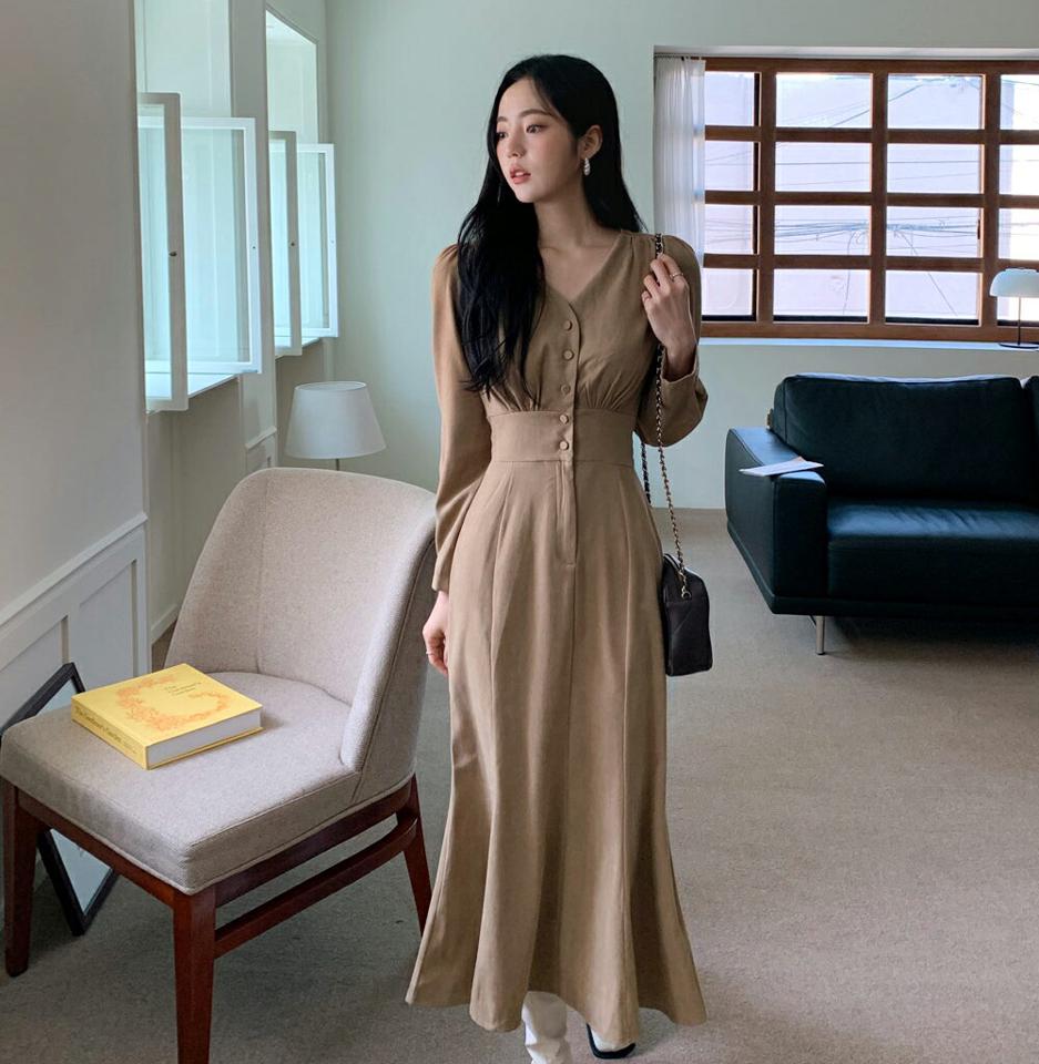 Vネックギャザーワンピース・全4色・t66123 レディース 【ops】韓国ファッション ワンピース ロング ロングワンピース 長袖 Vネック ギャザー ボタン 大人 ロング丈 スリム 無地 ベーシック シンプル フェミニン 体型カバー 秋 冬