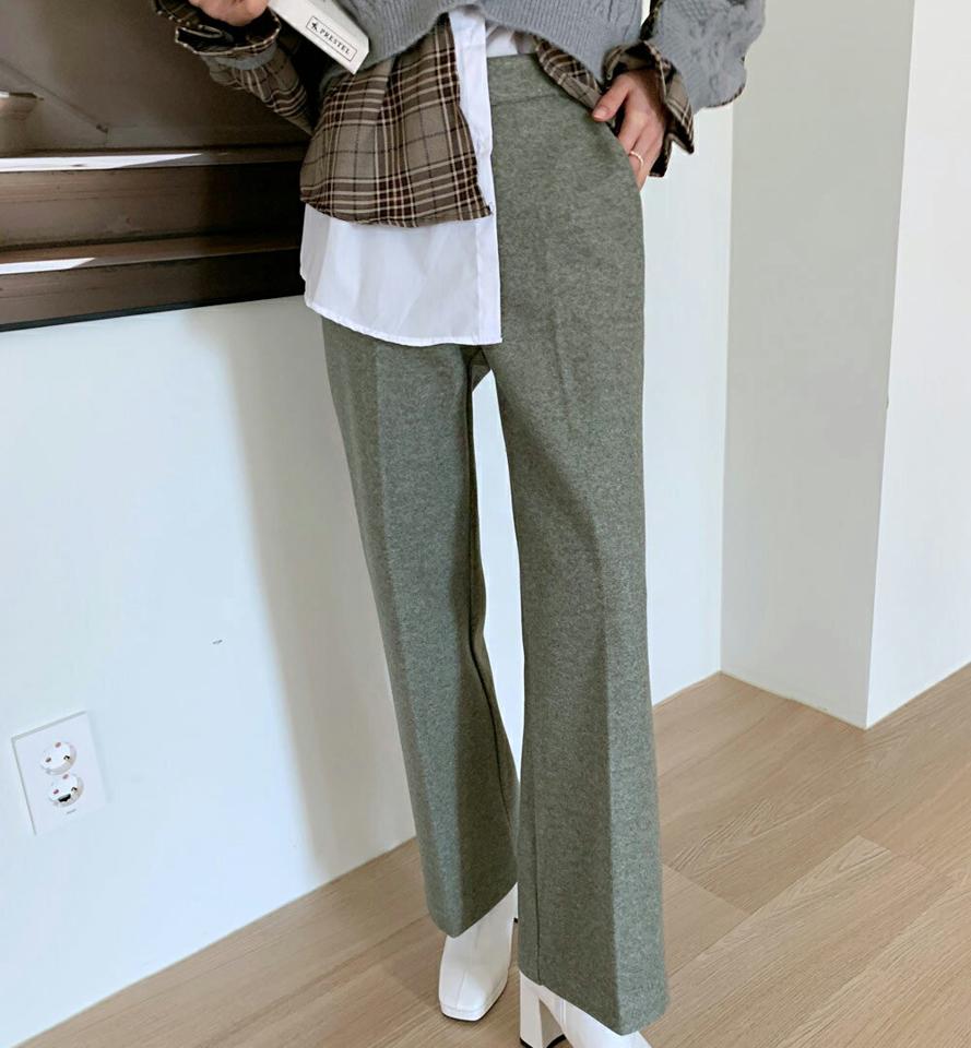 ハイウエストストレートスラックス・全3色・t66129 レディース 【pt】韓国ファッション ボトムス ロング ロングパンツ スラックスパンツ スラックス ハイウエスト ストレート 無地 単色 ベーシック ロング丈 シンプル 体型カバー 足長 美脚 秋 冬