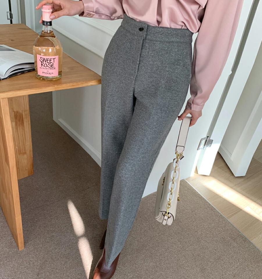 ハイウエストストレートスラックス・全3色・t66129 レディース 【pt】韓国ファッション ボトムス ロング ロングパンツ スラックスパンツ スラックス ハイウエスト ストレート 無地 単色 ベーシック ロング丈 シンプル 体型カバー 足長 美脚 秋 冬