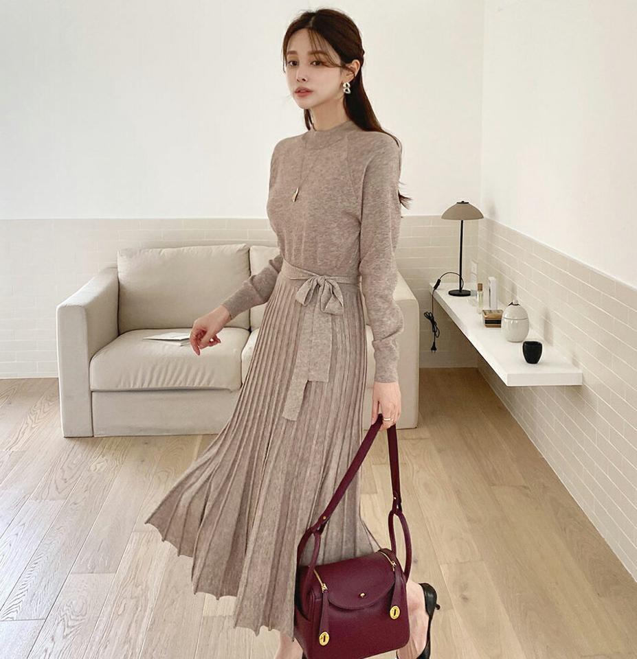 ≪人気商品再入荷≫ストラップ付ハーフネックニットワンピース・全2色・b00522 レディース 【ops】ワンピース ロングワンピース 長袖 ハーフネック ニット 単色 無地 シンプル 上品 ラグラン フレア 秋 冬 韓国ファッション ハイホリHIHOLLI
