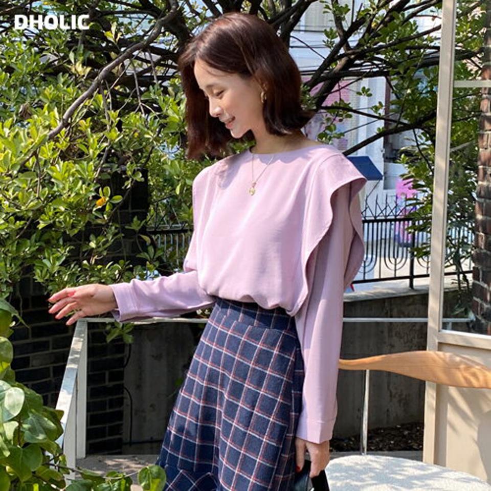 サイドラッフルブラウス・全3色・t58375 レディース 【bl】韓国ファッション トップス ブラウス 長袖 ラウンドネック ラッフル 大人 上品 カフス ボタン 無地 シンプル フェミニン 体型カバー ガーリー カジュアル 秋 冬